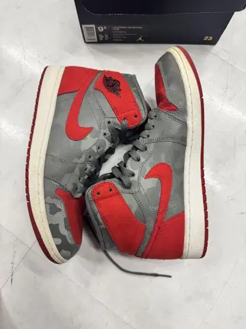 AIR JORDAN 1 RETRO HIGH PREMIUM
