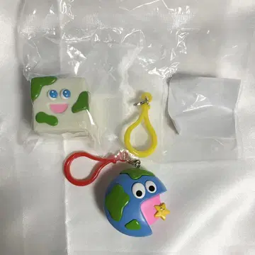 LeeeeeeToy 대지의 아이 가챠가챠 스트랩