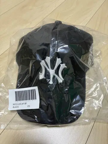NEWVINTAGE CHROME YORK 6PANEL CAP