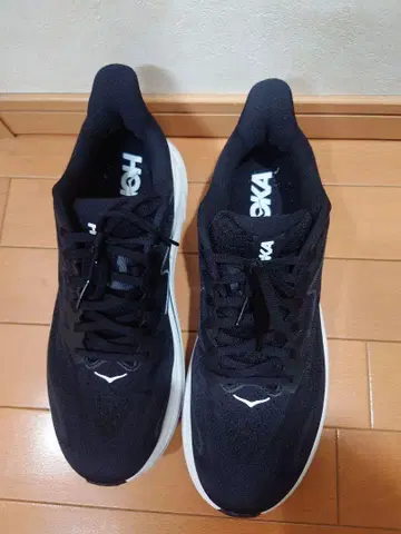[ 1회 사용 ] HOKA 클리프톤 10 27.5cm 러닝화