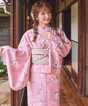 츠지 노조미  시마무라 세퍼레이트 타입 유카타 핑크