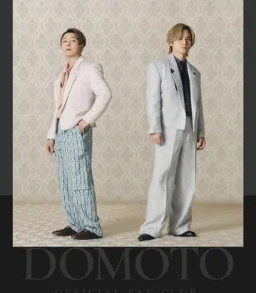 BCBGMAXAZRIA 스카이블루 자수 스톨