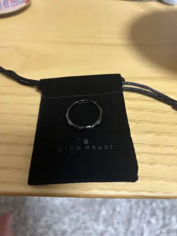 LION HEART 반지