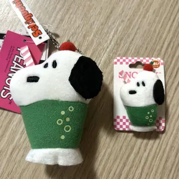 스누피 크림 소다 키링 인형 배지 2 세키구치