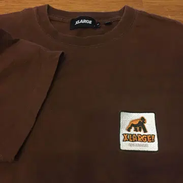 XLARGE 엑스라지 브라운 와펜 티셔츠 S 사이즈