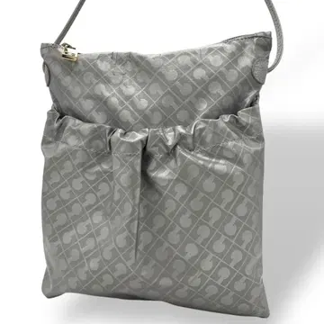 게라르디니 숄더백 소프티 실버 올 패턴 경량