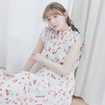LILLIAN CARAT 릴리안캐럿 체리 원피스 사이즈 1