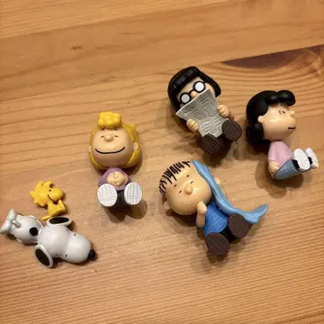 [새상품급] PEANUTS 앉아있는 부대 세트