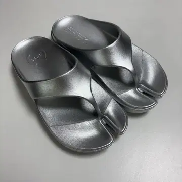 PAES FLIPFLOP 01 SILVER 23cm