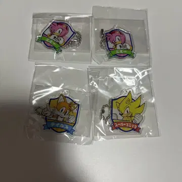 소닉 엠블럼풍 아크릴 키링 컬렉션