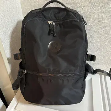 Lululemon 블랙 백팩