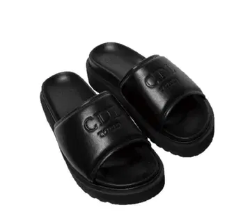 CDL Padded Platform Sandals S 사이즈 샌들