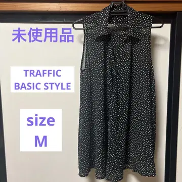미사용품 TRAFFIC BASIC STYLE 슬리브리스 셔츠 sizeM
