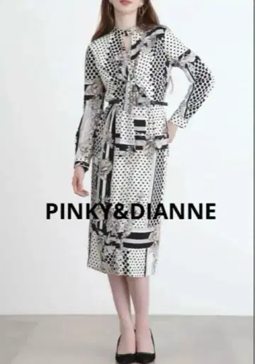PINKY&DIANNE 라인 블록 플라워 프린트 원피스