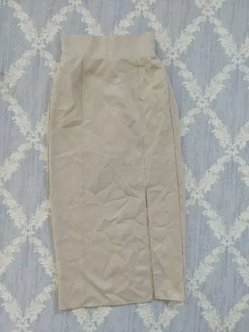 큐어 윙크 아오카제 나나 사복 스커트