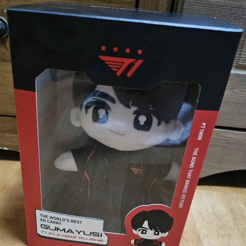 T1 GUMAYUSI グマユシ ぬいぐるみ トレカ付き Sealed] T1 Gumayusi Head Doll on Bunjang Global Site.