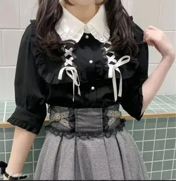 택 포함 미사용 새상품 ROJITA 로지타 블라우스