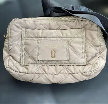 MARC JACOBS 베이지 숄더백 퀼팅