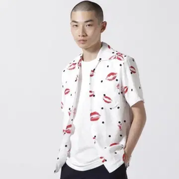 알로하 블라썸 키스 립 도트 알로하 셔츠 L 40 KISS 화이트