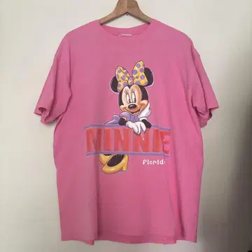 vintage Minnie 티셔츠