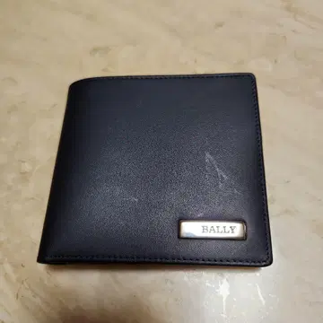 BALLY 3단 지갑 블랙