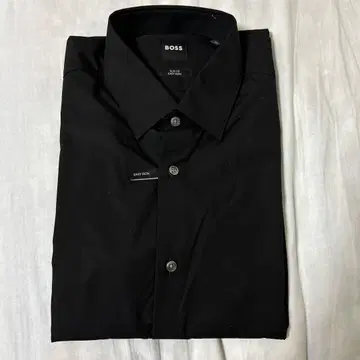 BOSS 블랙 드레스 셔츠