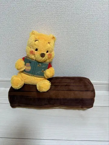 곰돌이 푸 봉제 인형, 나무 로그 포함