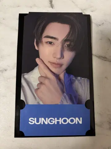 성훈SUNGHOON ENHYPEN 요이 카페 2025 입장 특전 카드