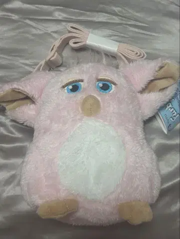 Furby 레트로 Furby 봉제인형 미니백 스트로베리 스월