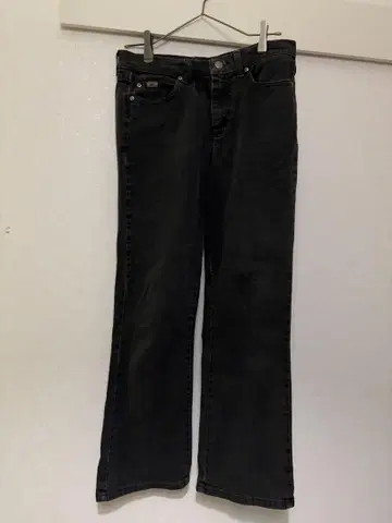 Lee 릴랙스 부츠컷 블랙 데님