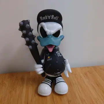 데빌 덕 피규어 블랙