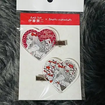 이토 준지 x 산리오 아크릴 헤어 클립 토미에 갸루 토미에 헬로키티