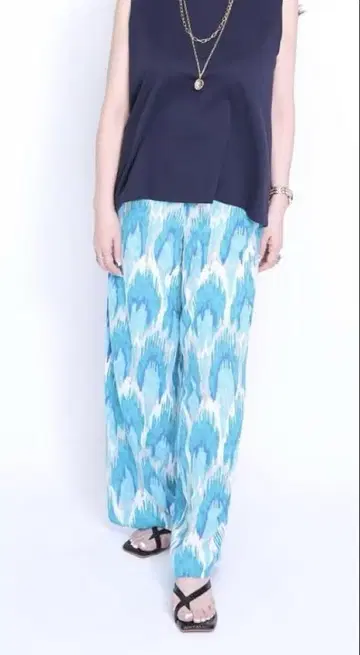 컨디션 최상! 앤코키느 페더 패턴 썸머 와이드 팬츠 터콰이즈
