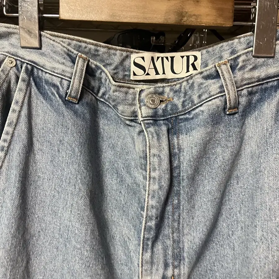 SATUR セター SATUR | 세터 satur Satur Vinales Light Blue L on Bunjang