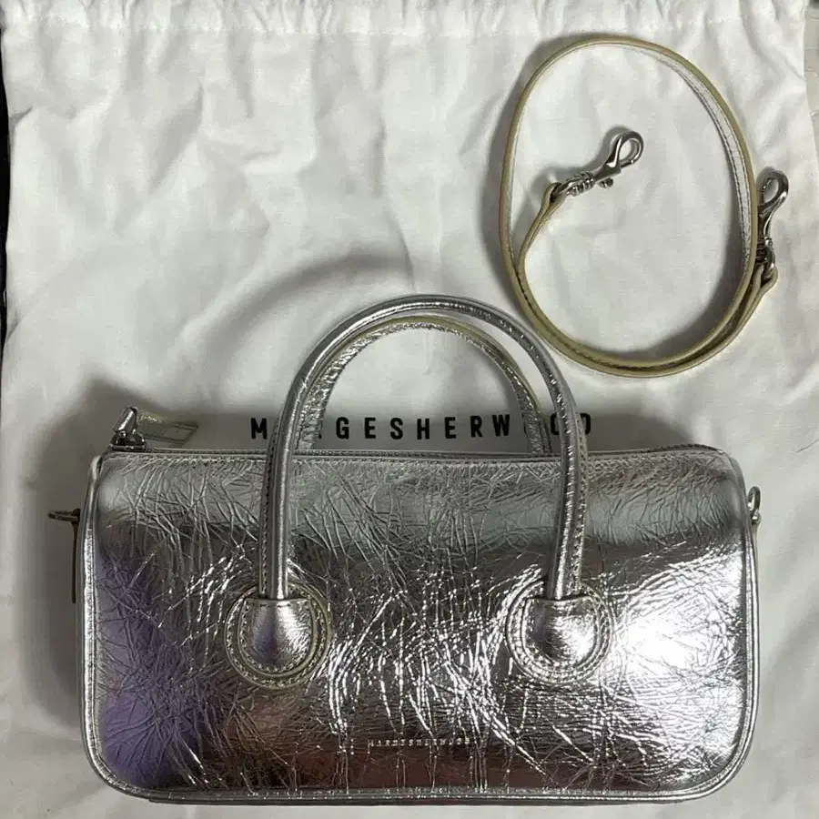 ☆MARGE SHERWOOD☆ ZIPPER SMALL silver crinkle MARGE SHER WOOD | 마지셔우드 Marge Sher Wood Zipper Small