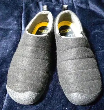 KEEN 블랙 울 슈즈