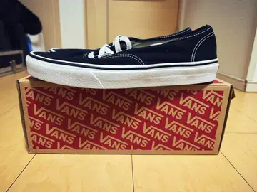VANS AUTHENTIC BK