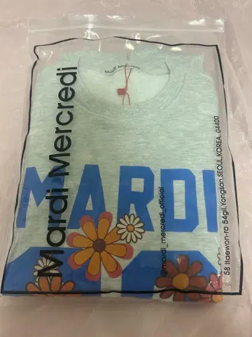 Mardi Mercredi 2023 신상 트레이너