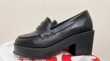 블랙 로퍼 높은 힐 합성피혁