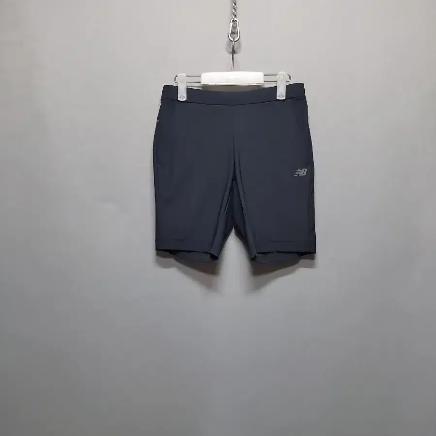 パンツ bonnae Graphic shorts (Ivory) bonnae Graphic shorts (Ivory)