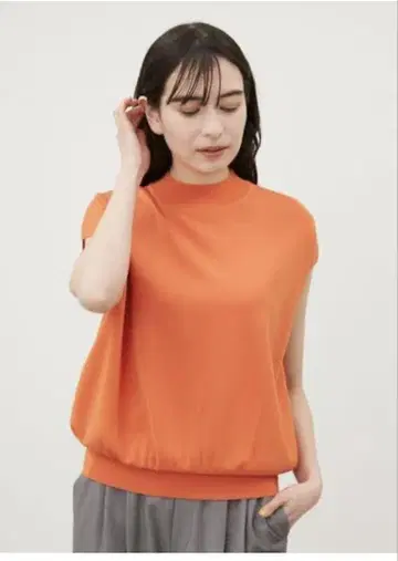 미라 오웬 하이넥 브라우징 니트 풀오버 오렌지 미착용