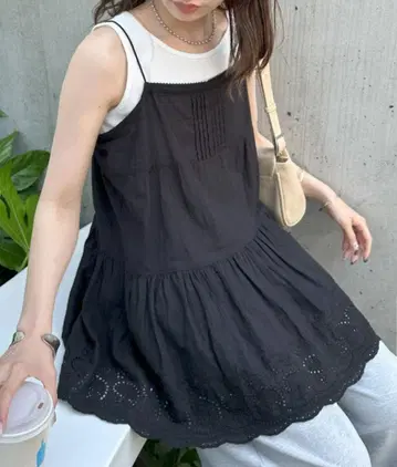 DISCOAT umm. 자수 캐미 튜닉