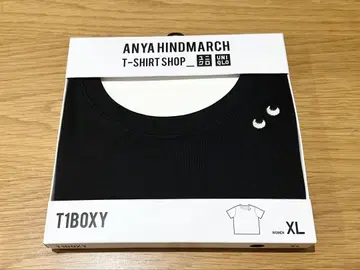 미개봉 유니클로 ANYA HINDMARCH 티셔츠 XL