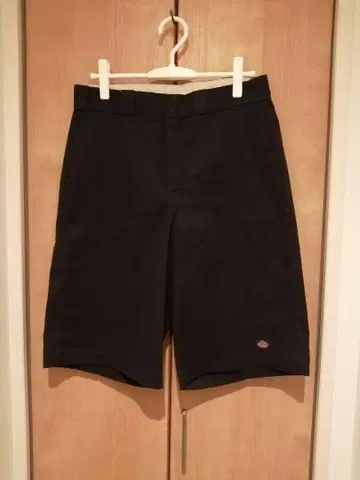 Dickies 디키즈 블랙 하프 팬츠 서해안 32