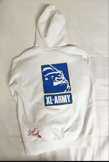 XLARGE 화이트 후드티 M 사이즈