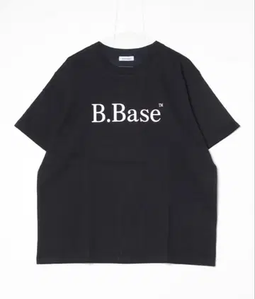 B.Base 블랙 티셔츠