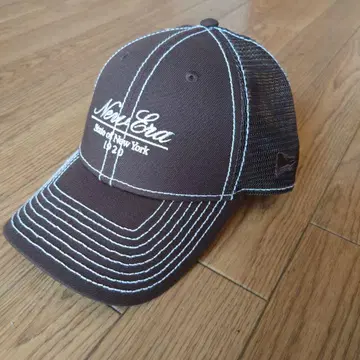 New Era 브라운 메쉬 캡