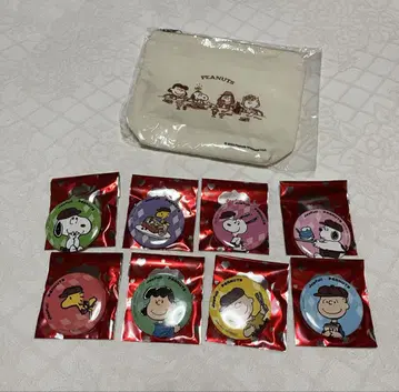 조이풀 Joyfull x PEANUTS 스누피 캔뱃지 파우치