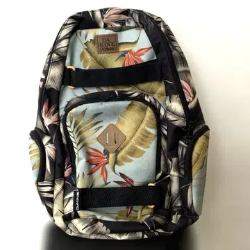 DAKINE 트로피컬 패턴 백팩
