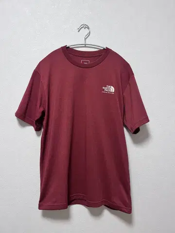 THE NORTH FACE 버건디 티셔츠 M
